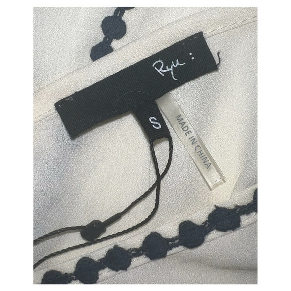 Ryu - Sheer Crocheted Appliqué Party Dress - Size Small - Picture 7 of 9